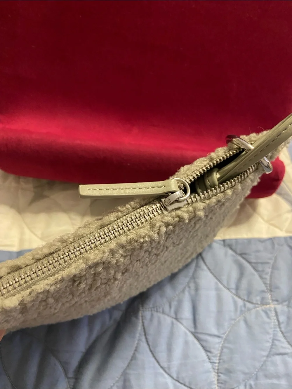 Vince Camuto nwot faux